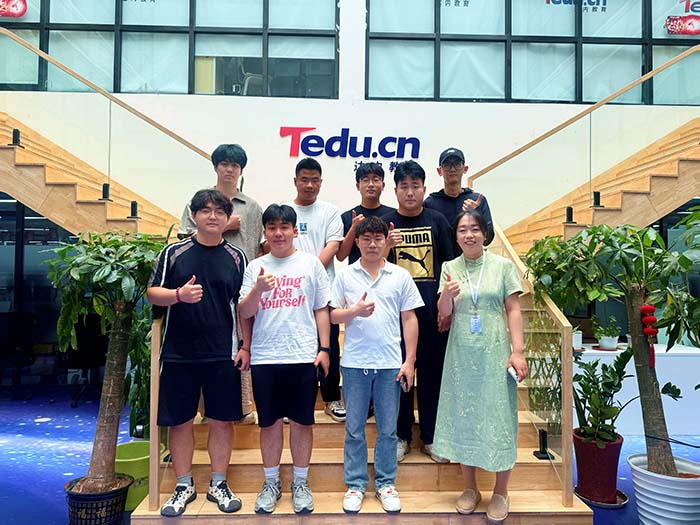 <a style='color:blue' href='http://linux.tedu.cn'>Linux云计算</a>培训班-新达内北京中心-2506